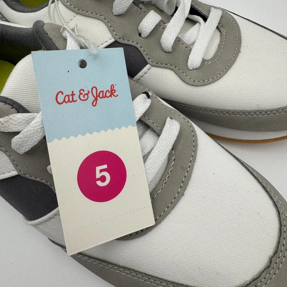 Cat & Jack kids gray